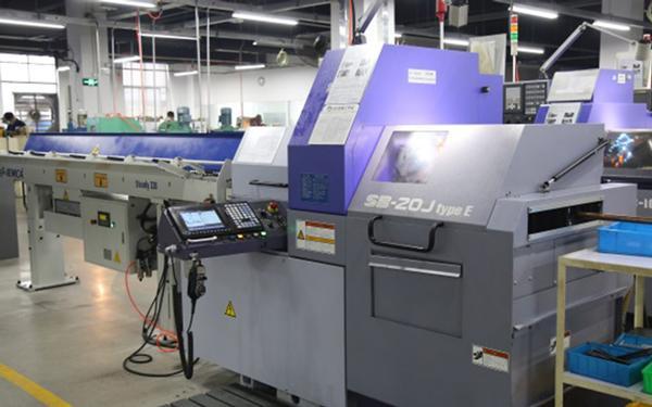 High-precision CNC precision automatic lathe